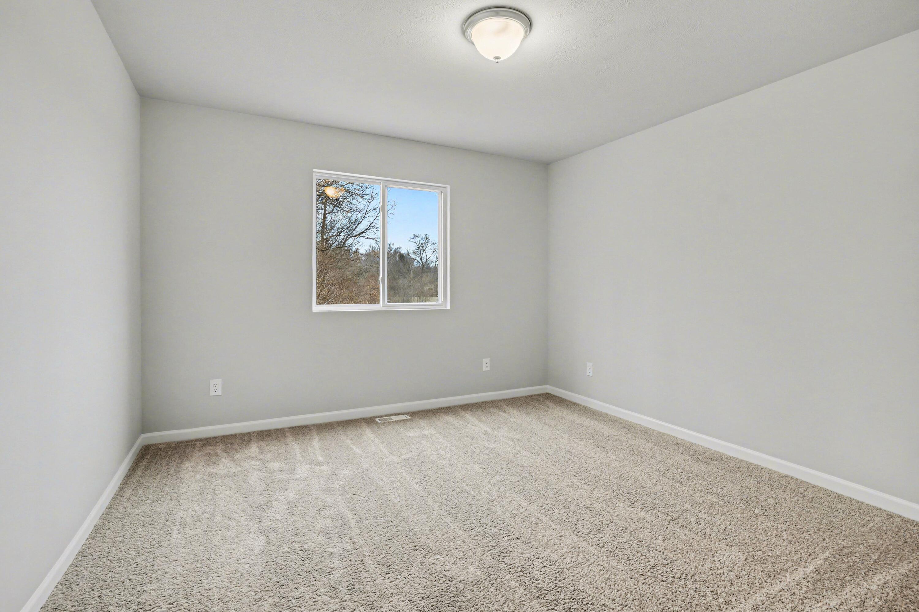 71375 Embassy Road Edwardsburg, MI 49112 - Photo 10 of 26 SGN015-i2190-Den