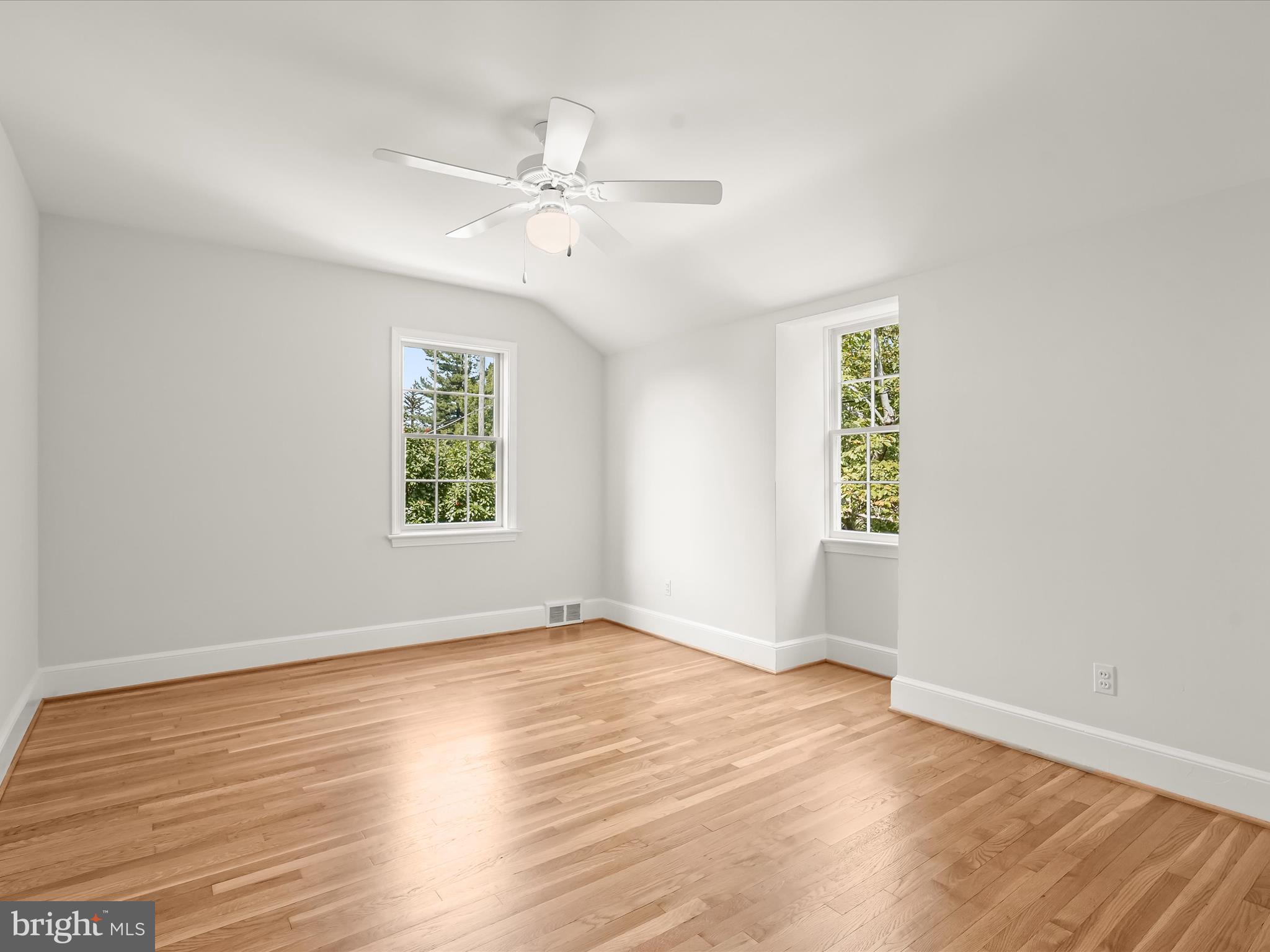 6302 Broad Branch Road Chevy Chase, MD 20815 - Photo 42 of 55 Bedroom 4