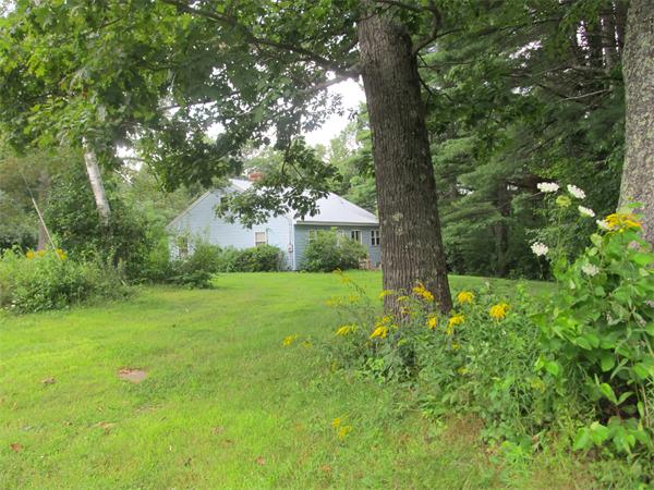 37 Dana Road Barre, MA 01005 - Photo 2 of 13