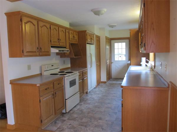 37 Dana Road Barre, MA 01005 - Photo 9 of 13