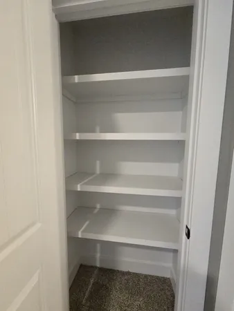 $2,100 | 414 A Oak Street, Clarksville, TN 37042