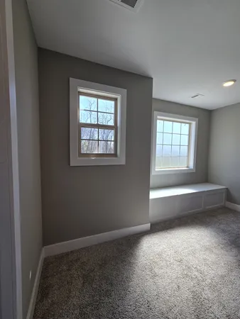 $2,100 | 414 A Oak Street, Clarksville, TN 37042