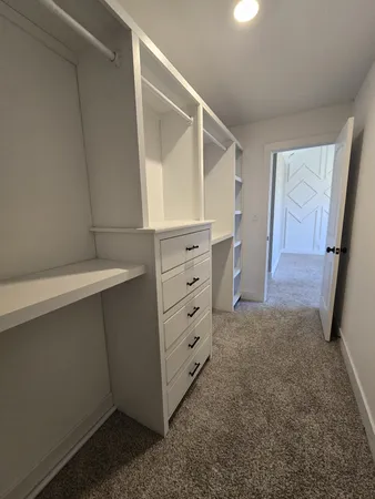 $2,100 | 414 A Oak Street, Clarksville, TN 37042