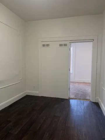 $1,700 | 434 Central Avenue, Unit 3L, Jersey City, NJ 07307