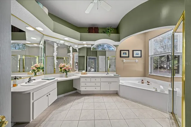 $679,900 | 16731 Southeast 181st Terrace, Weirsdale, FL 32195