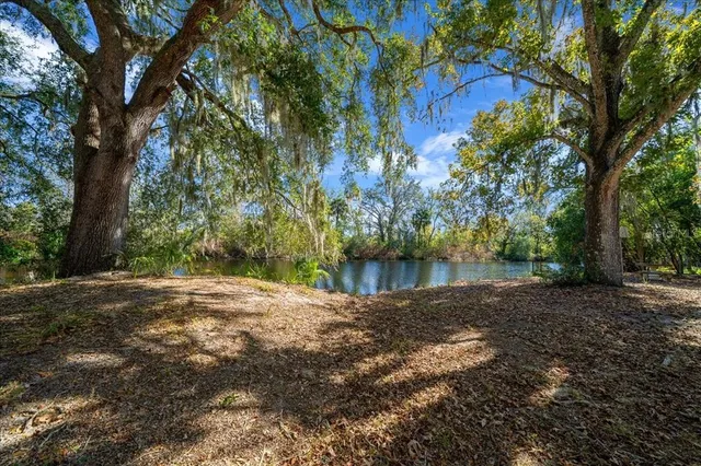 $679,900 | 16731 Southeast 181st Terrace, Weirsdale, FL 32195