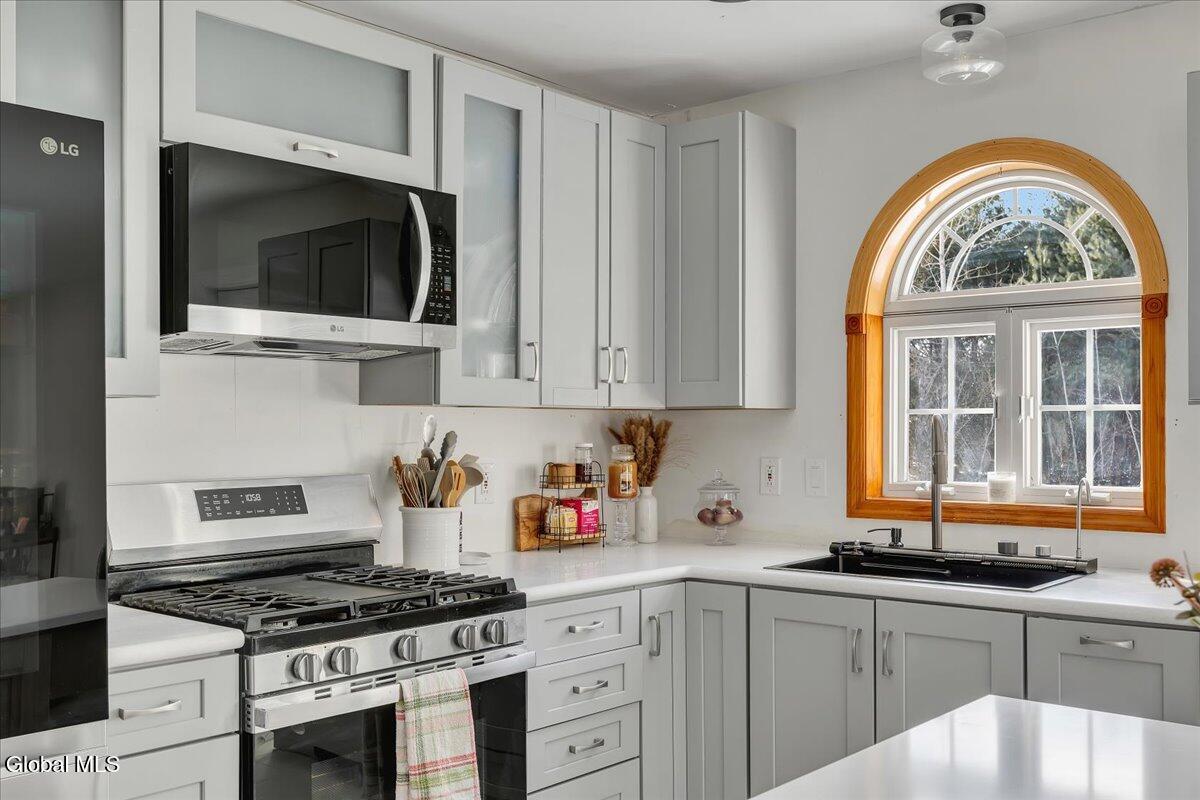 8 Greenfield Manor Road Greenfield, NY 12859 - Photo 19 of 64 18-IMG_0074