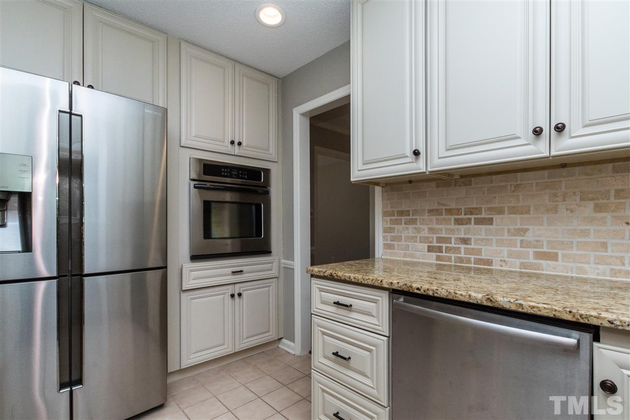 6710 Brookmeade Place Raleigh, NC 27612 - Photo 12 of 25 Gallery Image 12