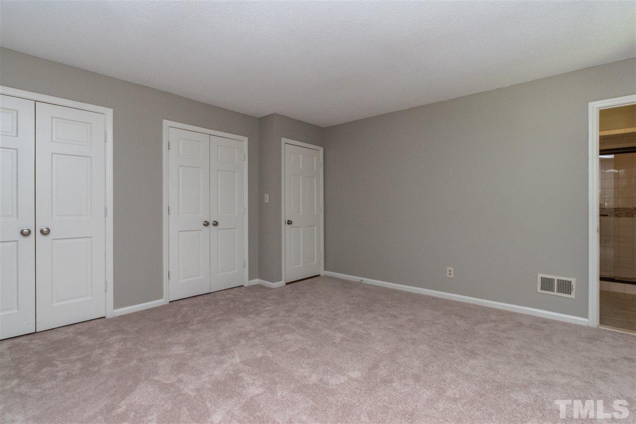 6710 Brookmeade Place Raleigh, NC 27612 - Photo 16 of 25 Gallery Image 16