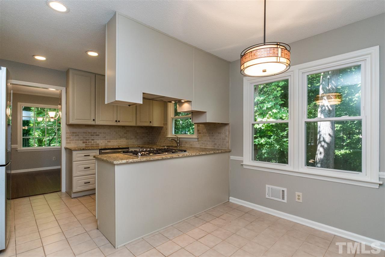 6710 Brookmeade Place Raleigh, NC 27612 - Photo 9 of 25 Gallery Image 9