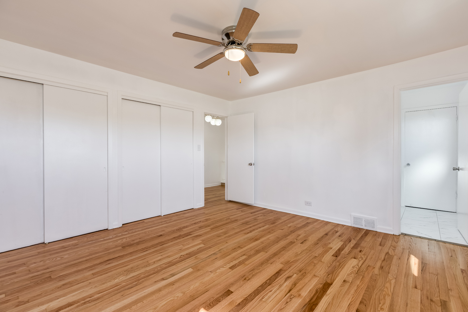 7745 Beckwith Road Morton Grove, IL 60053 - Photo 22 of 39