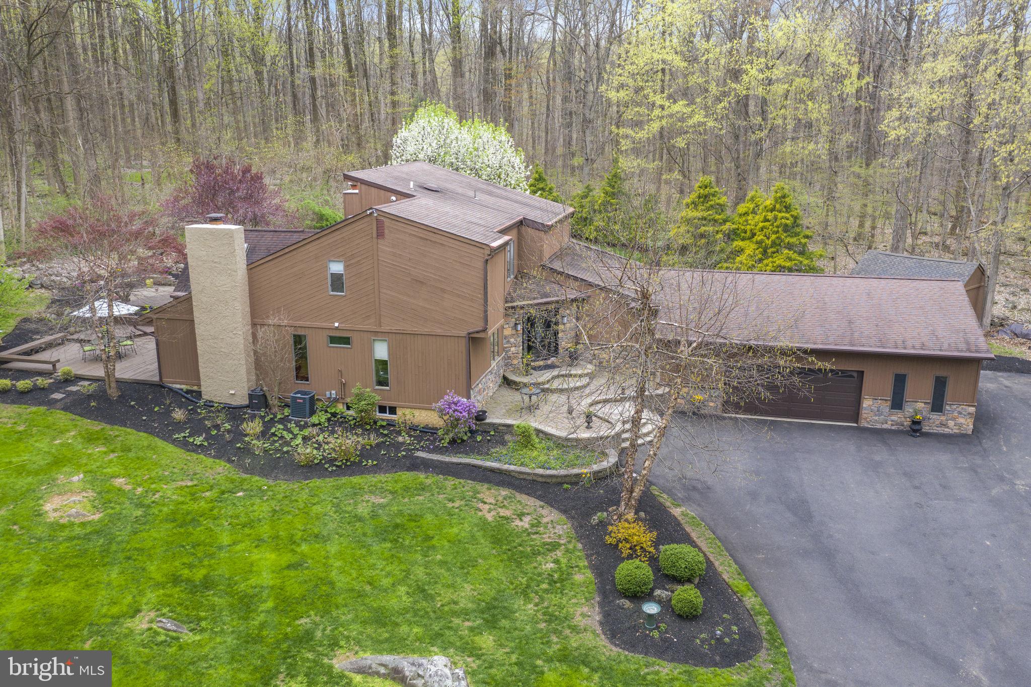 625 Kulp Road Perkiomenville, PA 18074 - Photo 2 of 41 Full view Front