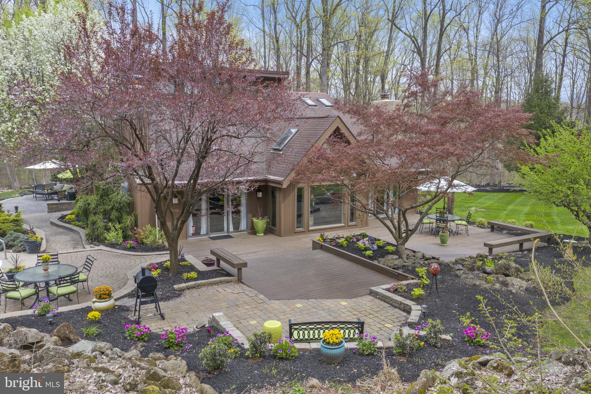 625 Kulp Road Perkiomenville, PA 18074 - Photo 33 of 41 Full View Rear Deck