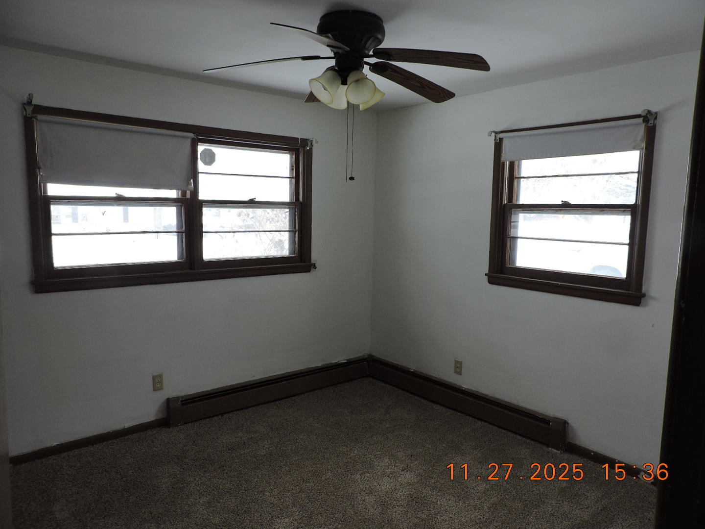 2810 Townway Road Danville, IL 61832 - Photo 11 of 15 an empty room with a window