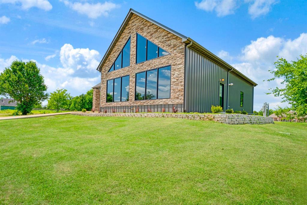 209 Helena Drive Powderly, TX 75473 - Photo 3 of 23