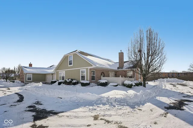 $238,500 | 7347 Chapel Villas Lane, Unit B, Indianapolis, IN 46214