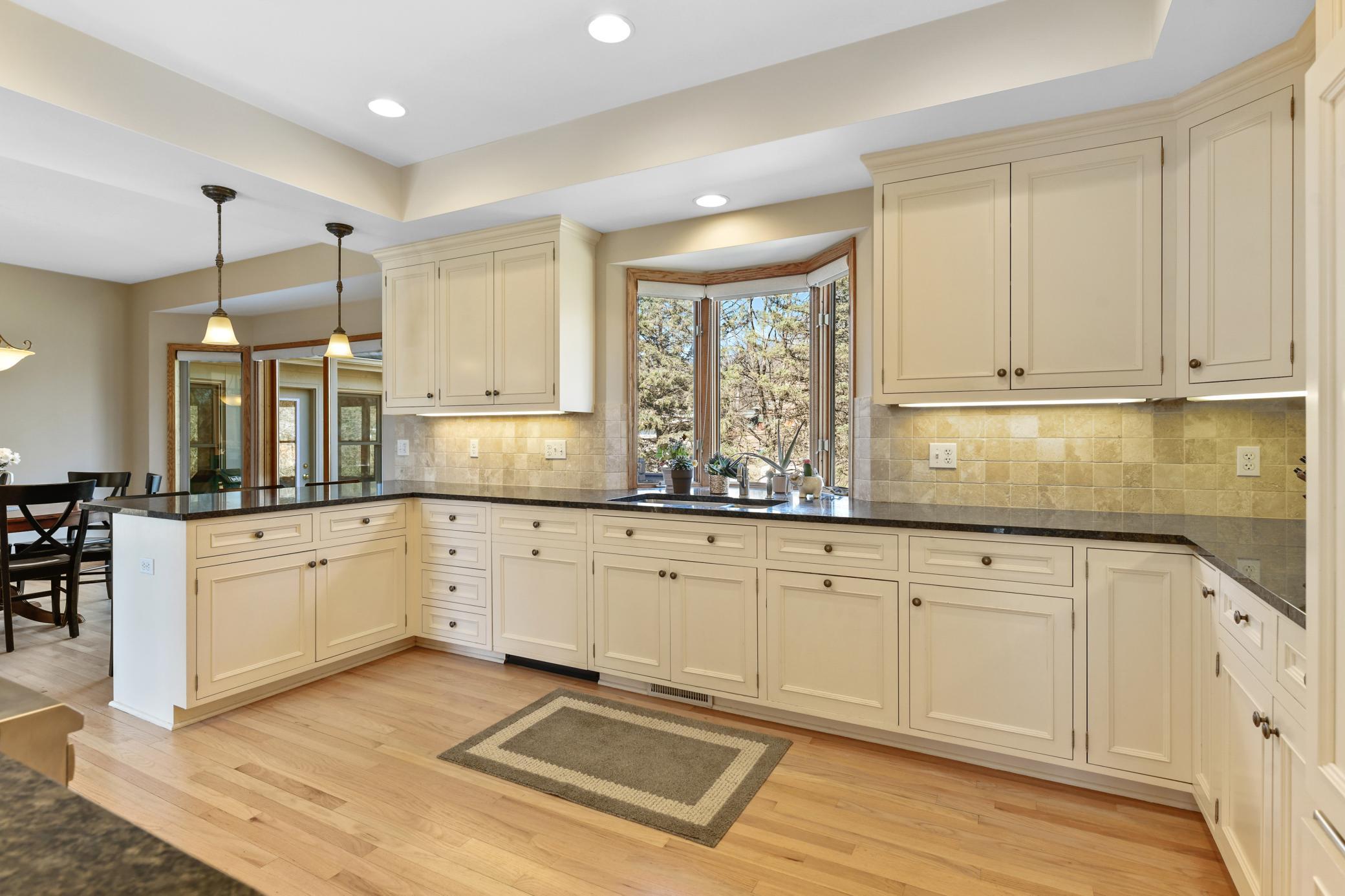 3930 Haven Road Minnetonka, MN 55345 - Photo 11 of 42