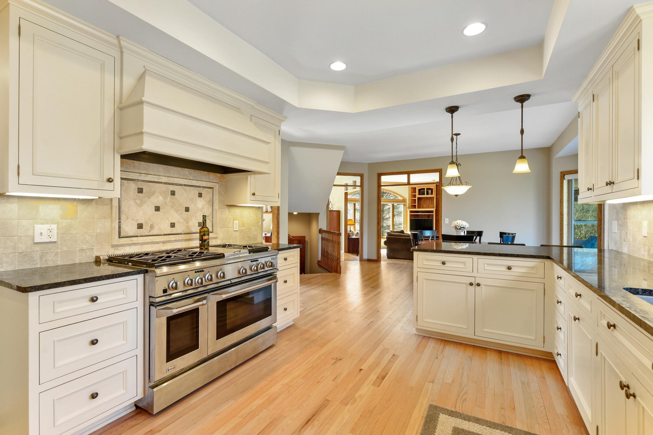 3930 Haven Road Minnetonka, MN 55345 - Photo 10 of 42