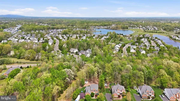 $950,000 | 4590 Spring Run Road, Warrenton, VA 20187