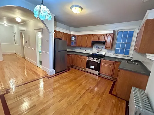 $2,900 | 361 Adams Street, Unit 2, Boston, MA 02122