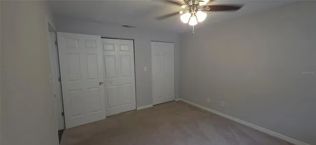 a view of a decorative light in a room