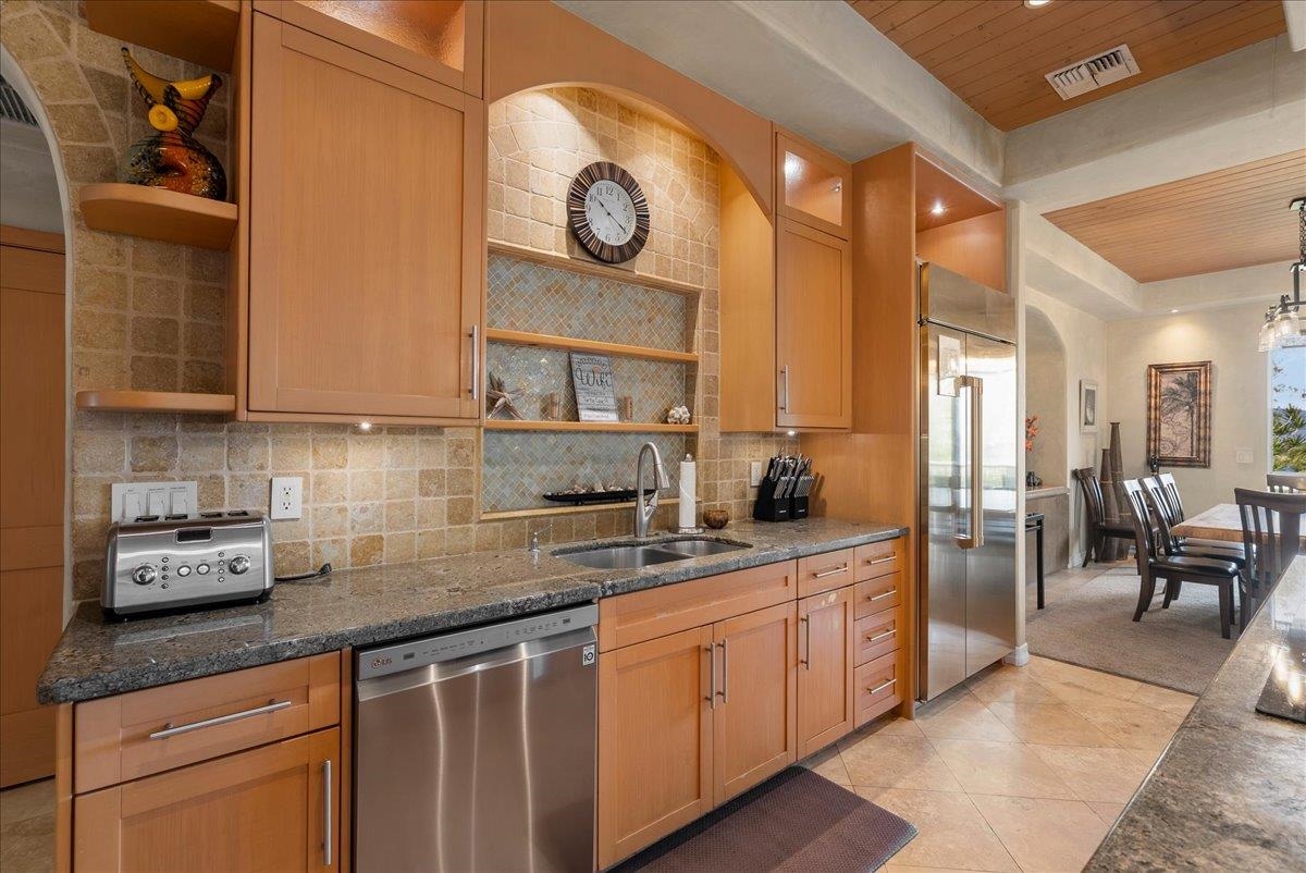 20 Hui Road East Lahaina, HI 96761 - Photo 6 of 50