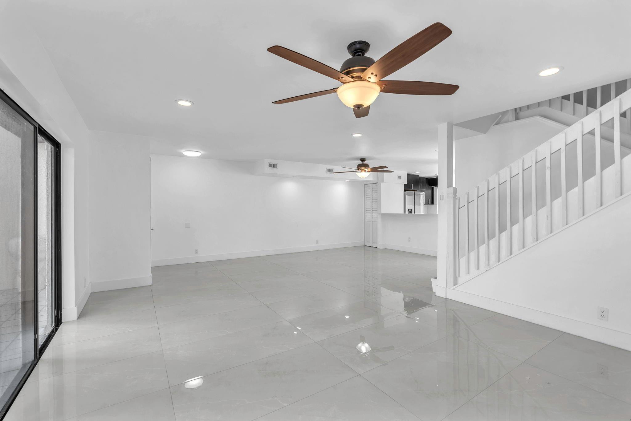 3896 Meadow Lane Hollywood, FL 33021 - Photo 7 of 33 Photo 7