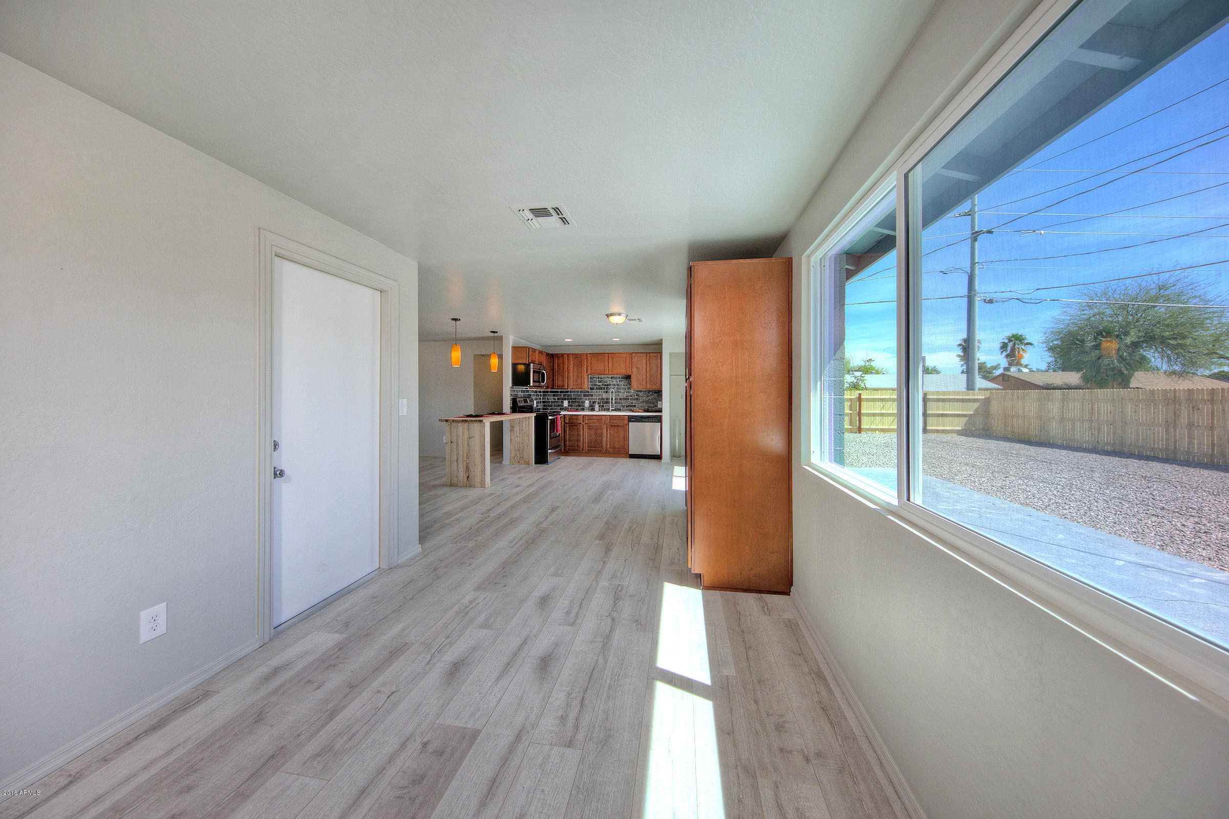 3551 East Hearn Road Phoenix, AZ 85032 - Photo 12 of 25 3551EHearn012