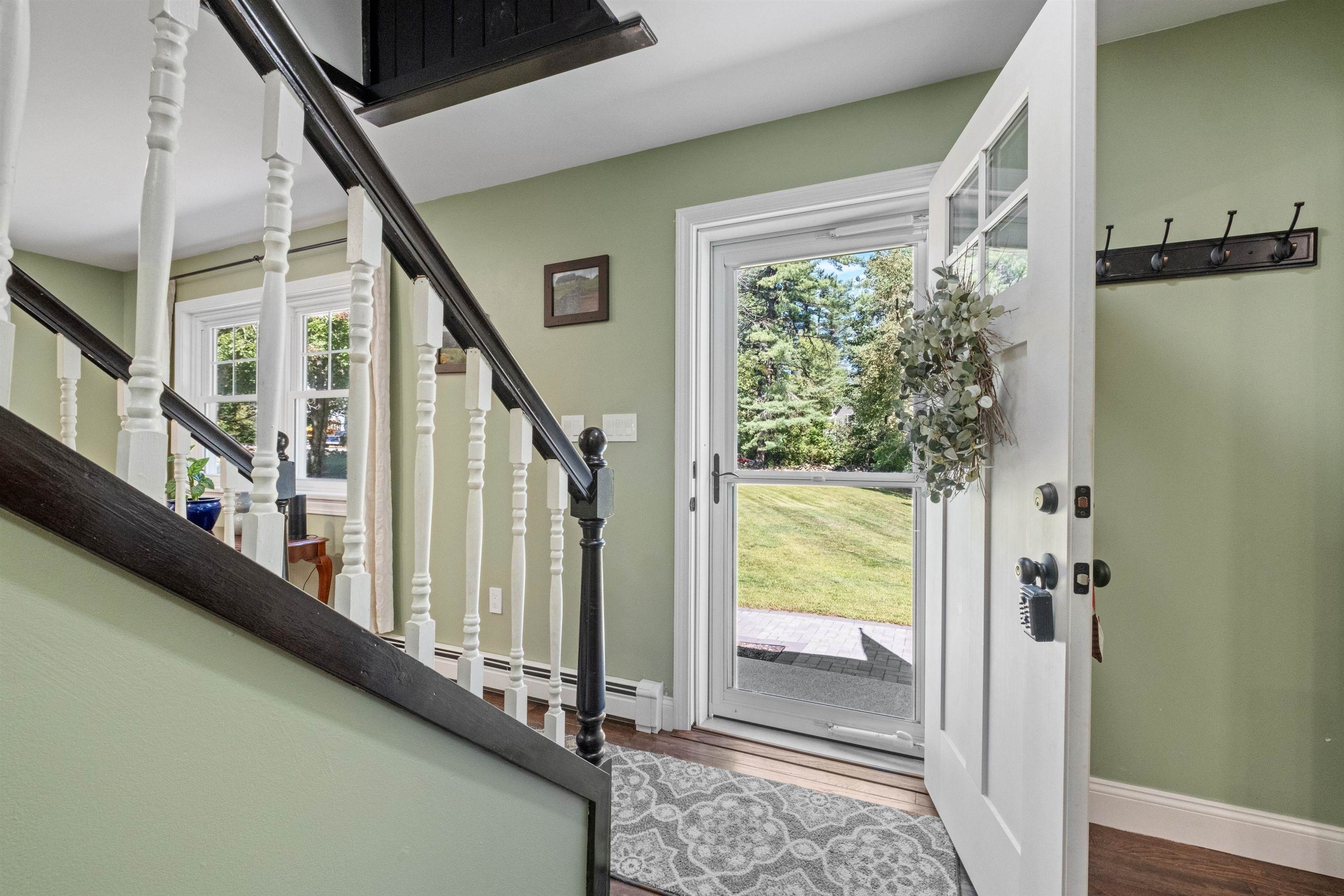 301 Dearborn Road Pembroke, NH 03275 - Photo 20 of 58