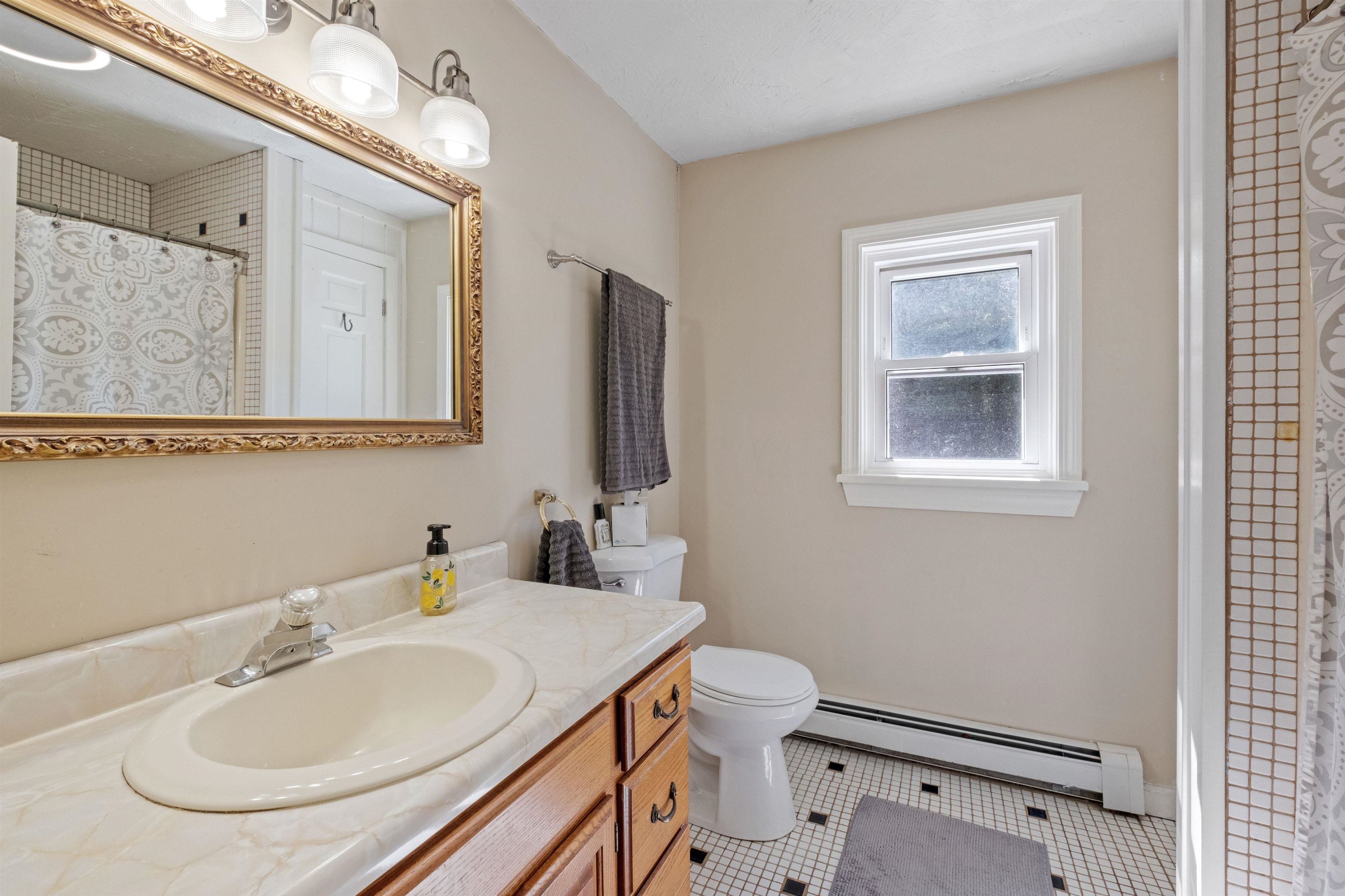 301 Dearborn Road Pembroke, NH 03275 - Photo 32 of 58