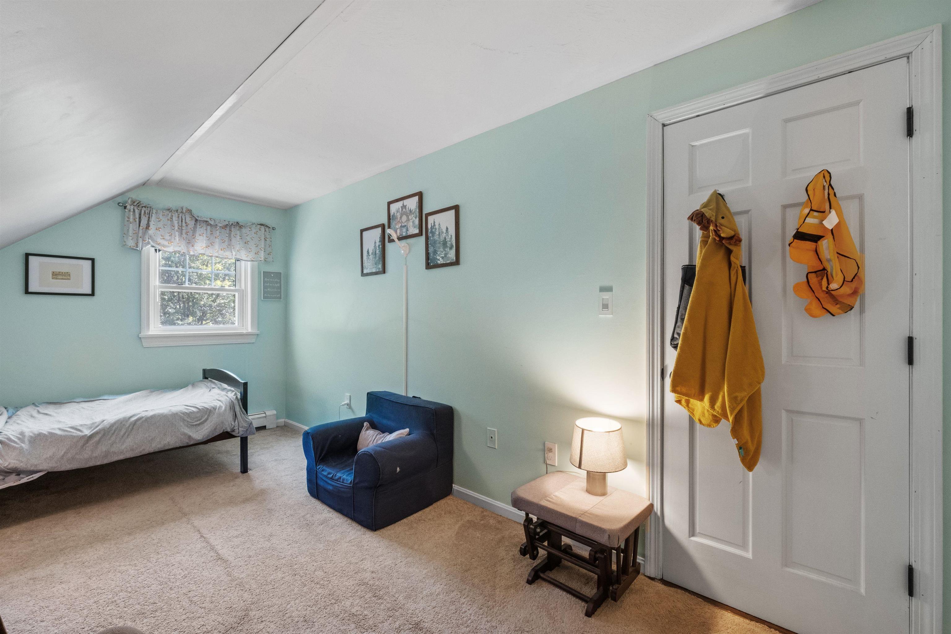 301 Dearborn Road Pembroke, NH 03275 - Photo 38 of 58