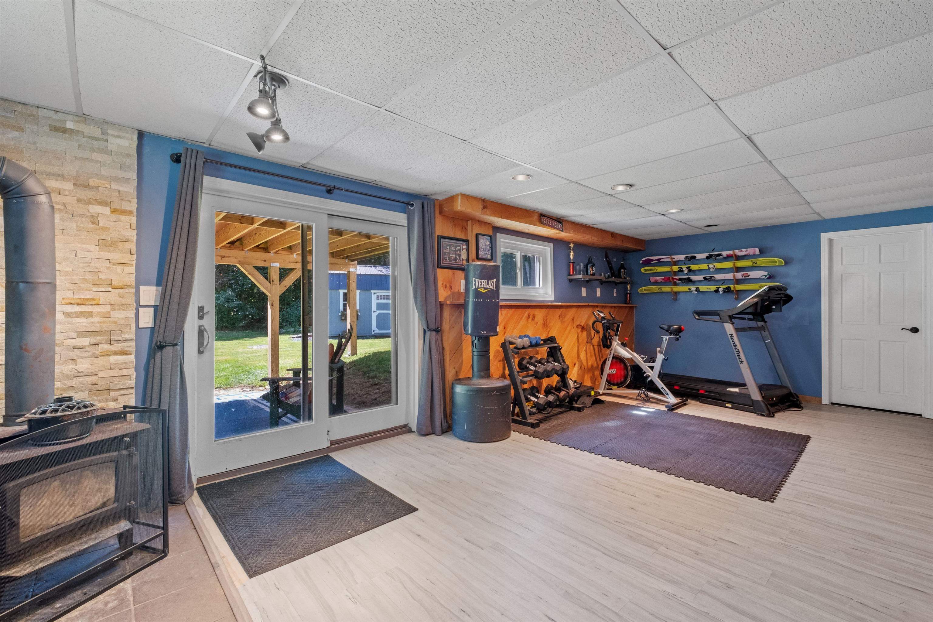 301 Dearborn Road Pembroke, NH 03275 - Photo 44 of 58