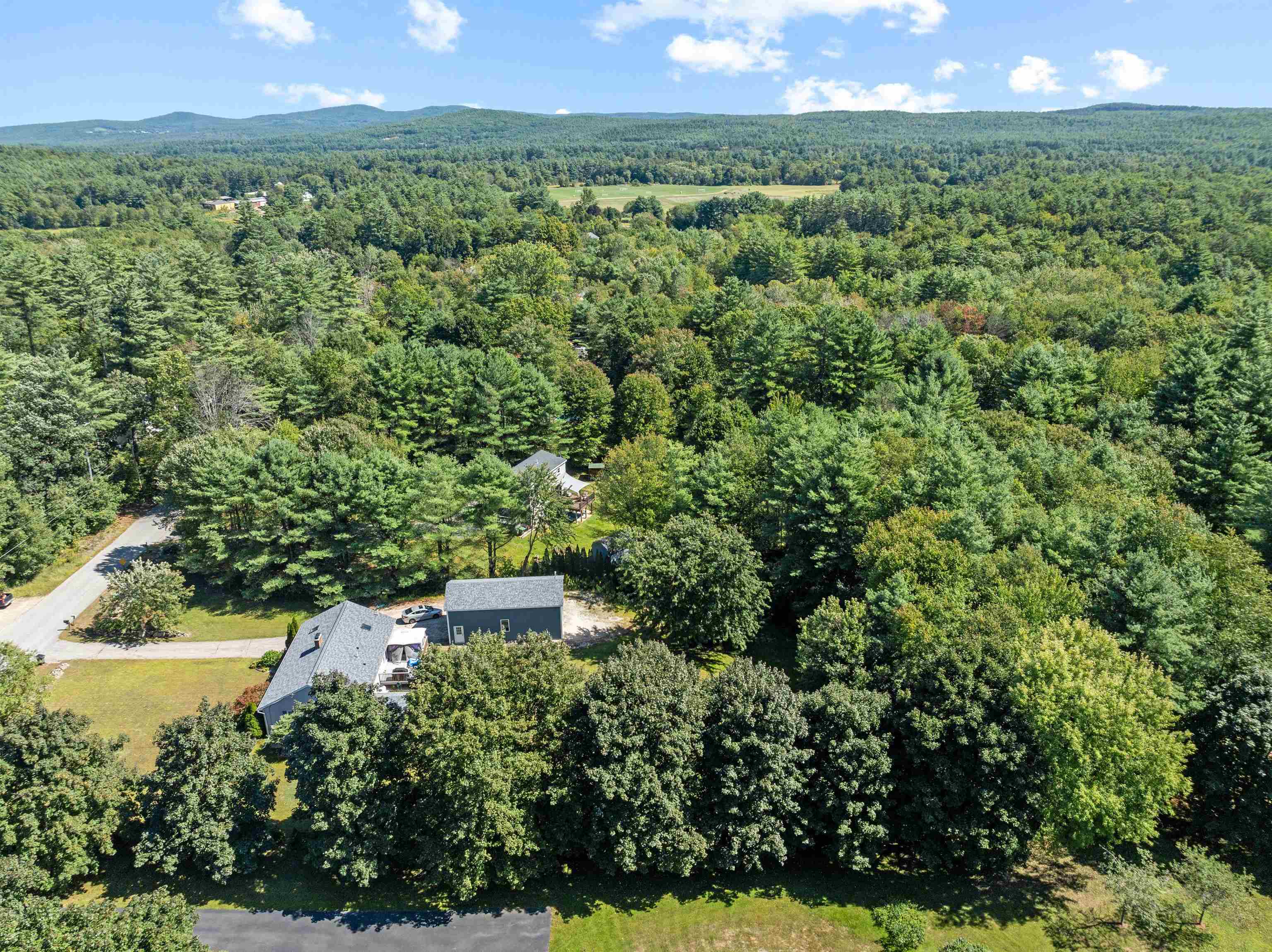 301 Dearborn Road Pembroke, NH 03275 - Photo 54 of 58