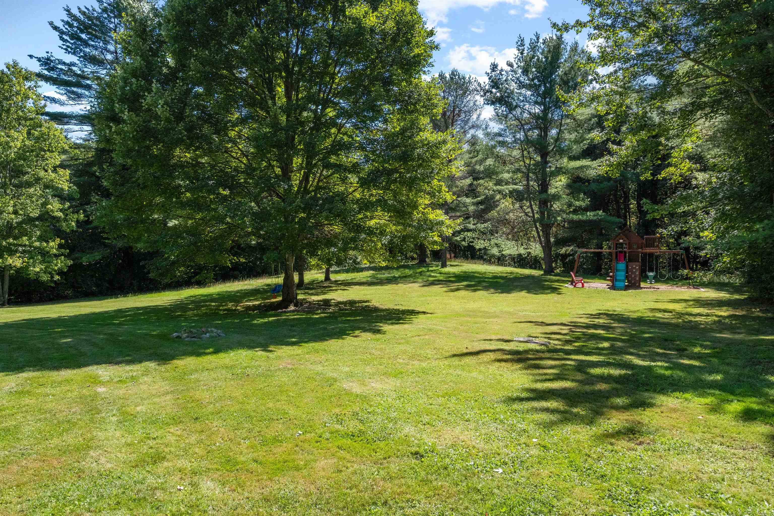 301 Dearborn Road Pembroke, NH 03275 - Photo 56 of 58