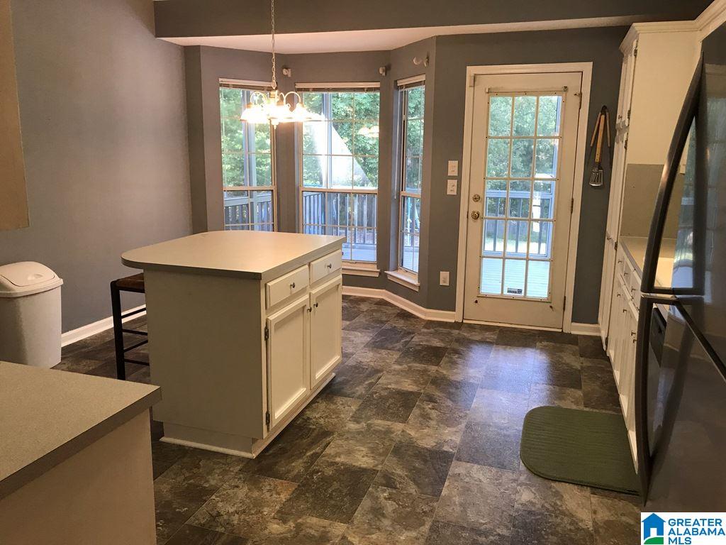 233 Forest Parkway Alabaster, AL 35007 - Photo 8 of 48