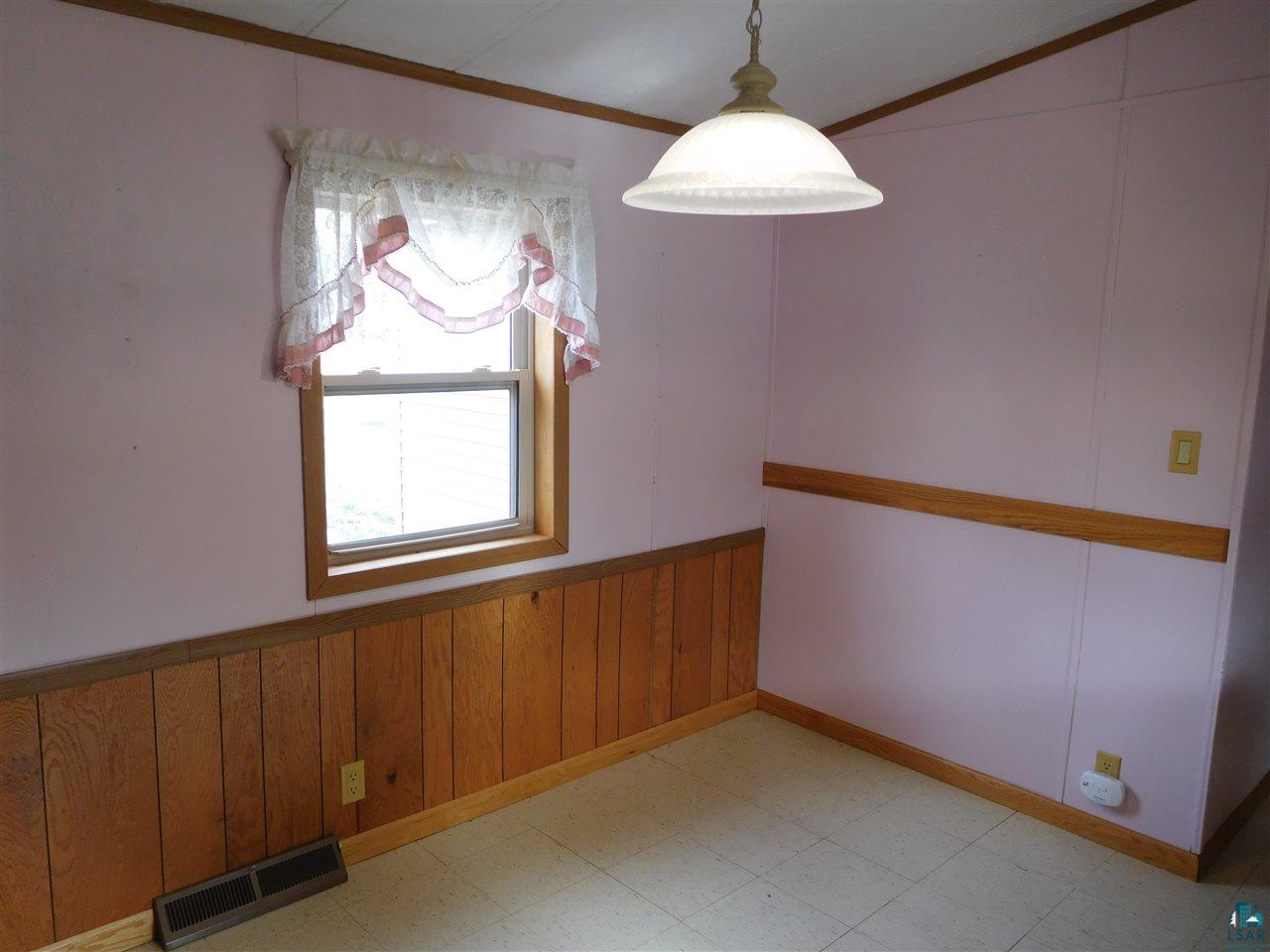 65352 Adler Road Marengo, WI 54855 - Photo 8 of 37
