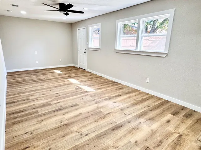 $2,195 | 4955 Odessa Avenue, Fort Worth, TX 76133