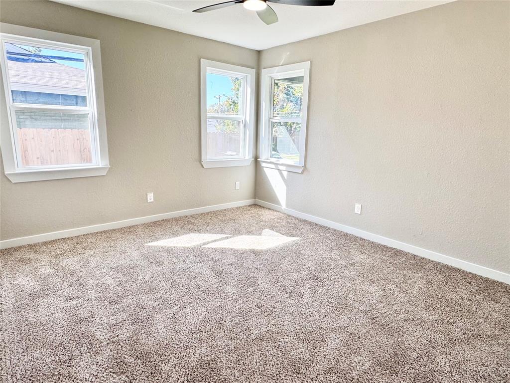 4955 Odessa Avenue Fort Worth, TX 76133 - Photo 15 of 30