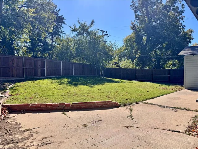 $2,195 | 4955 Odessa Avenue, Fort Worth, TX 76133