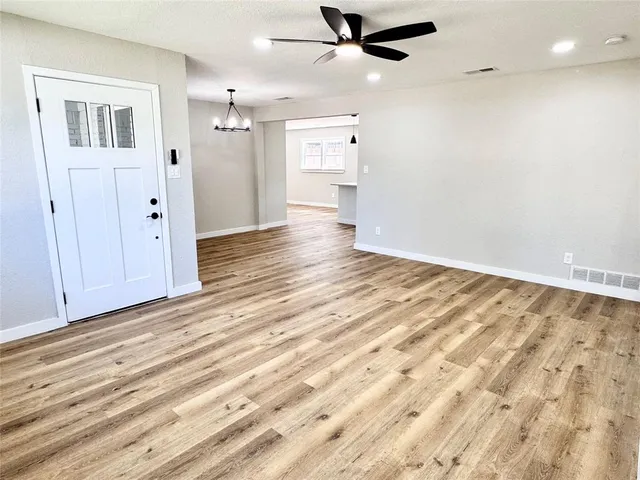 $2,195 | 4955 Odessa Avenue, Fort Worth, TX 76133