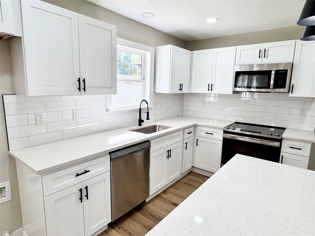 4955 Odessa Avenue Fort Worth, TX 76133 - Photo 9 of 30