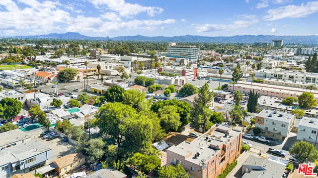 $925,000 | 14541 Hart Street, Van Nuys, CA 91405