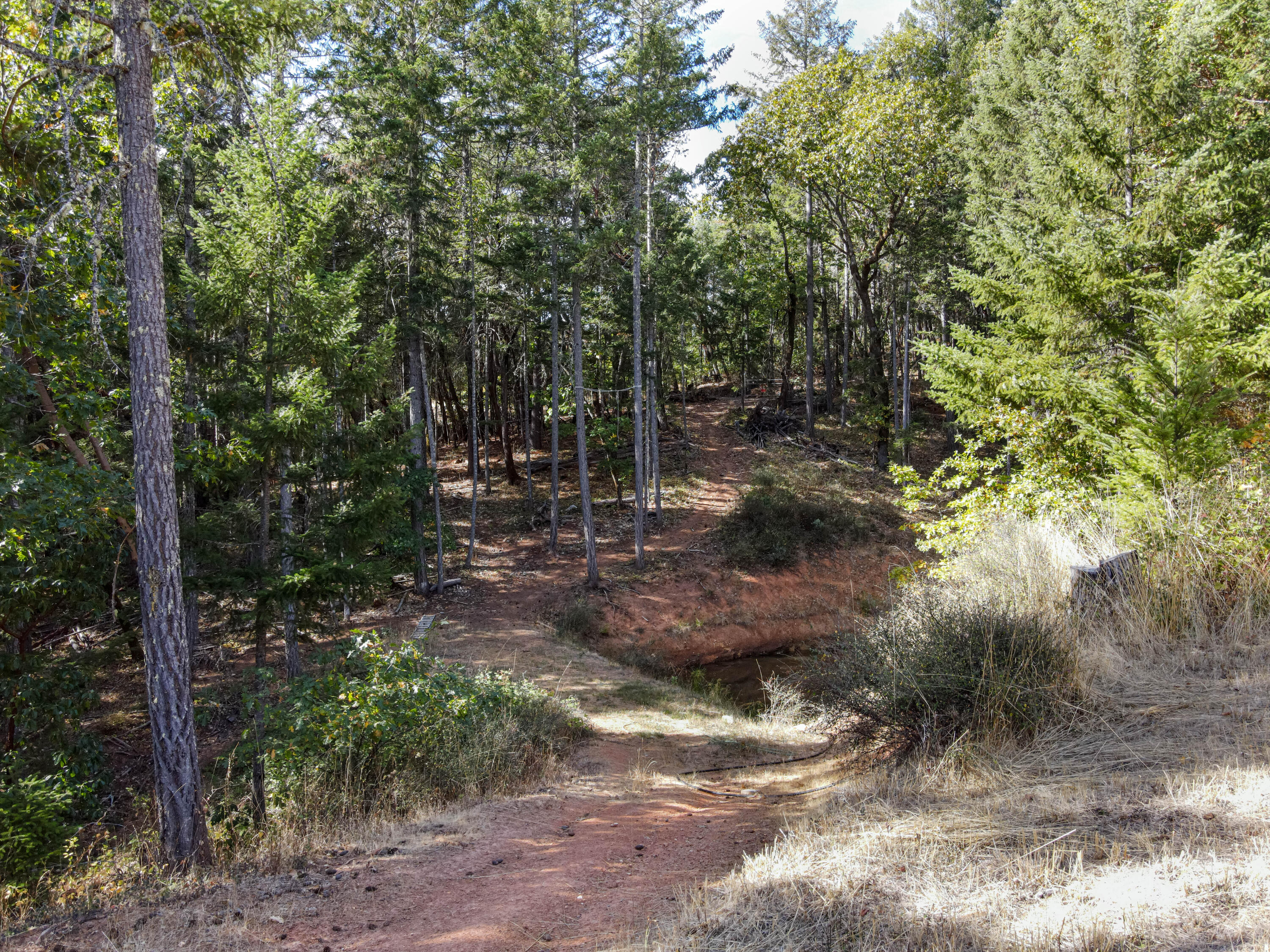 Quartz Creek Road, Unit R301574 Merlin, OR 97532 - Photo 5 of 24 dji_fly_20241015_120858_197_172901936881