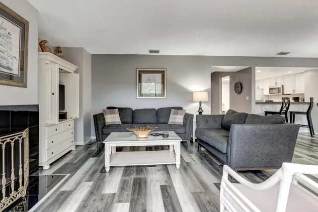 $2,950 | 290 Sandestin Boulevard West, Unit 290, Miramar Beach, FL 32550