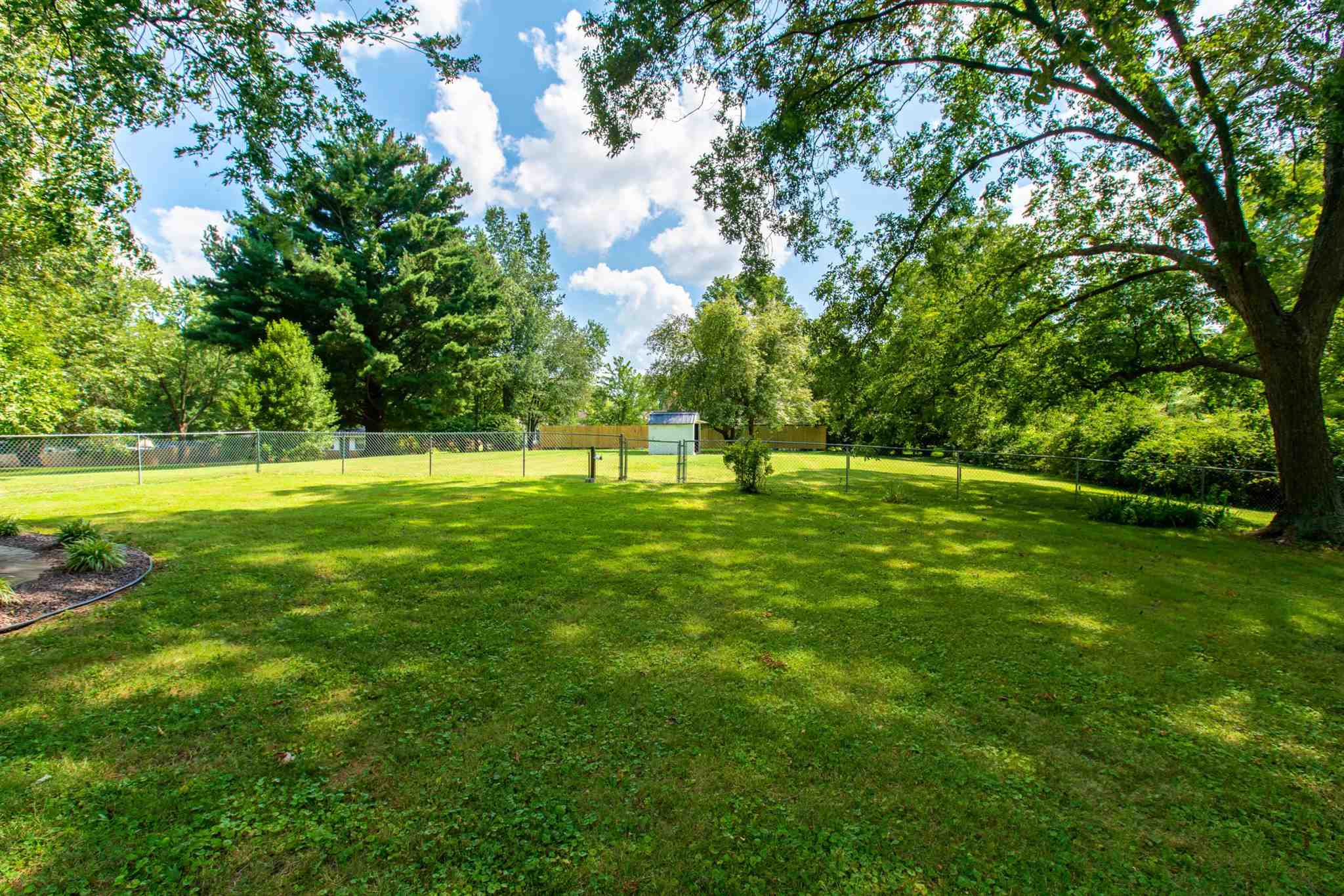 2821 St George Road Evansville, IN 47711 - Photo 2 of 26 Gallery Image 2