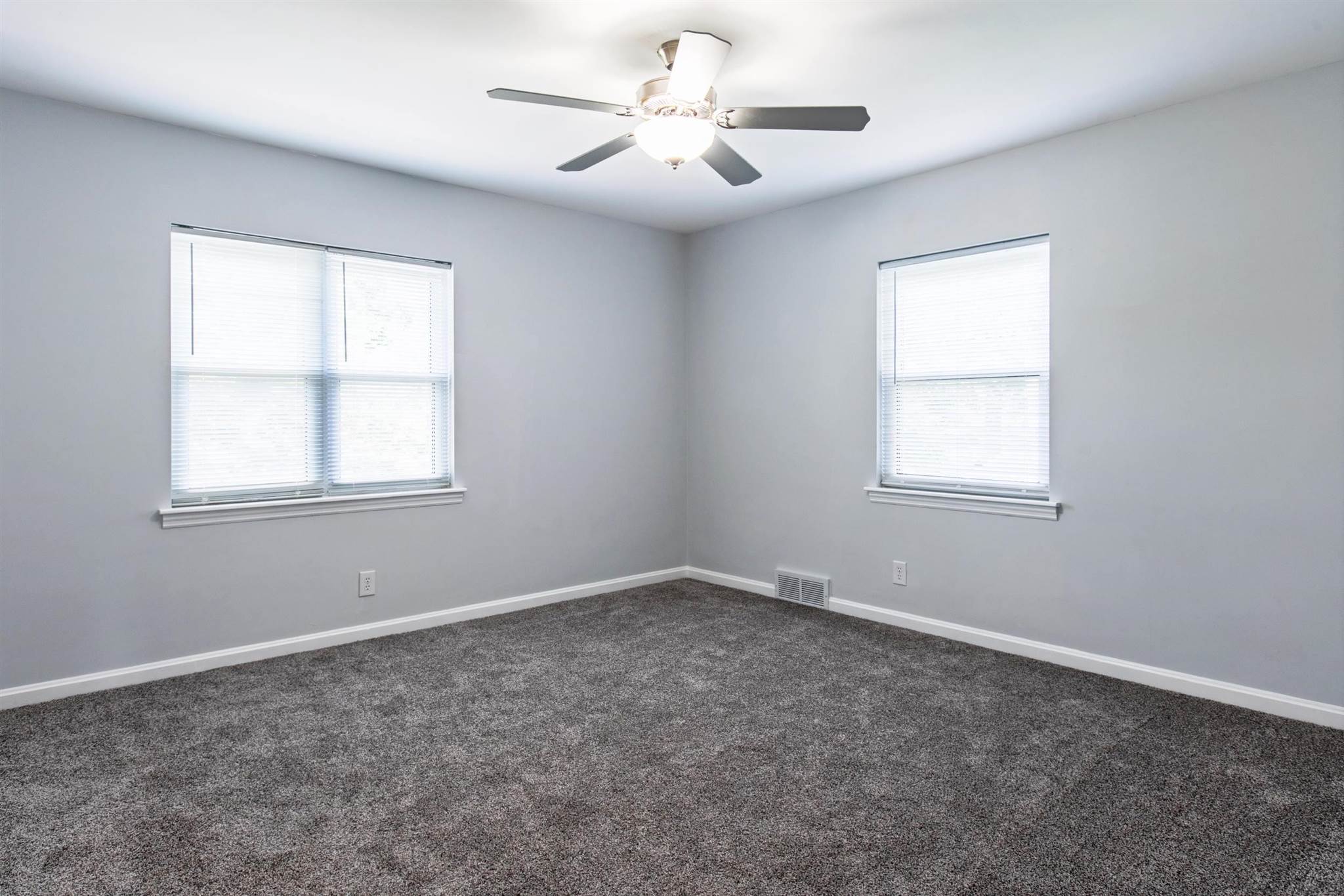 2821 St George Road Evansville, IN 47711 - Photo 11 of 26 Gallery Image 11