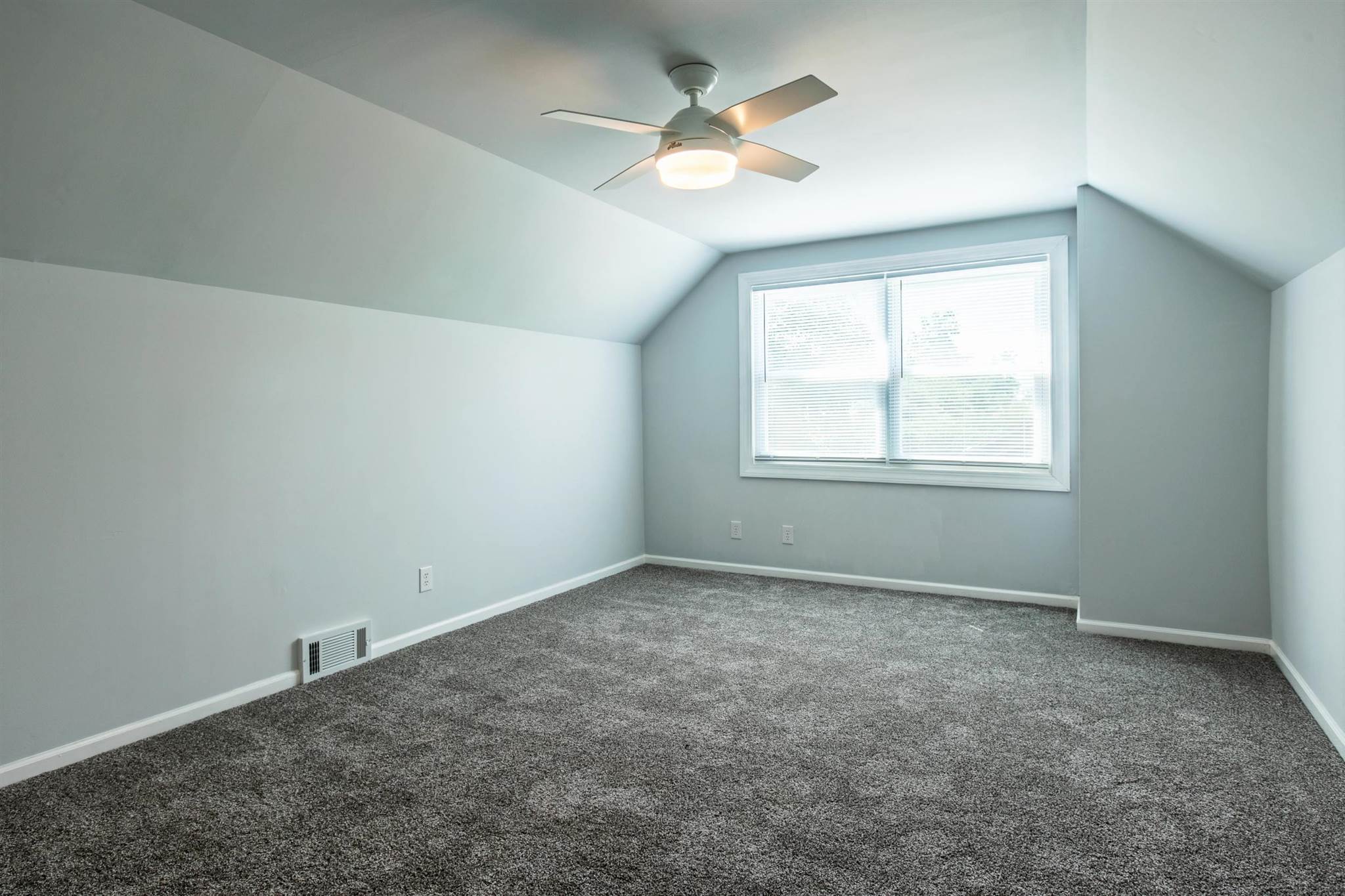 2821 St George Road Evansville, IN 47711 - Photo 15 of 26 Gallery Image 15