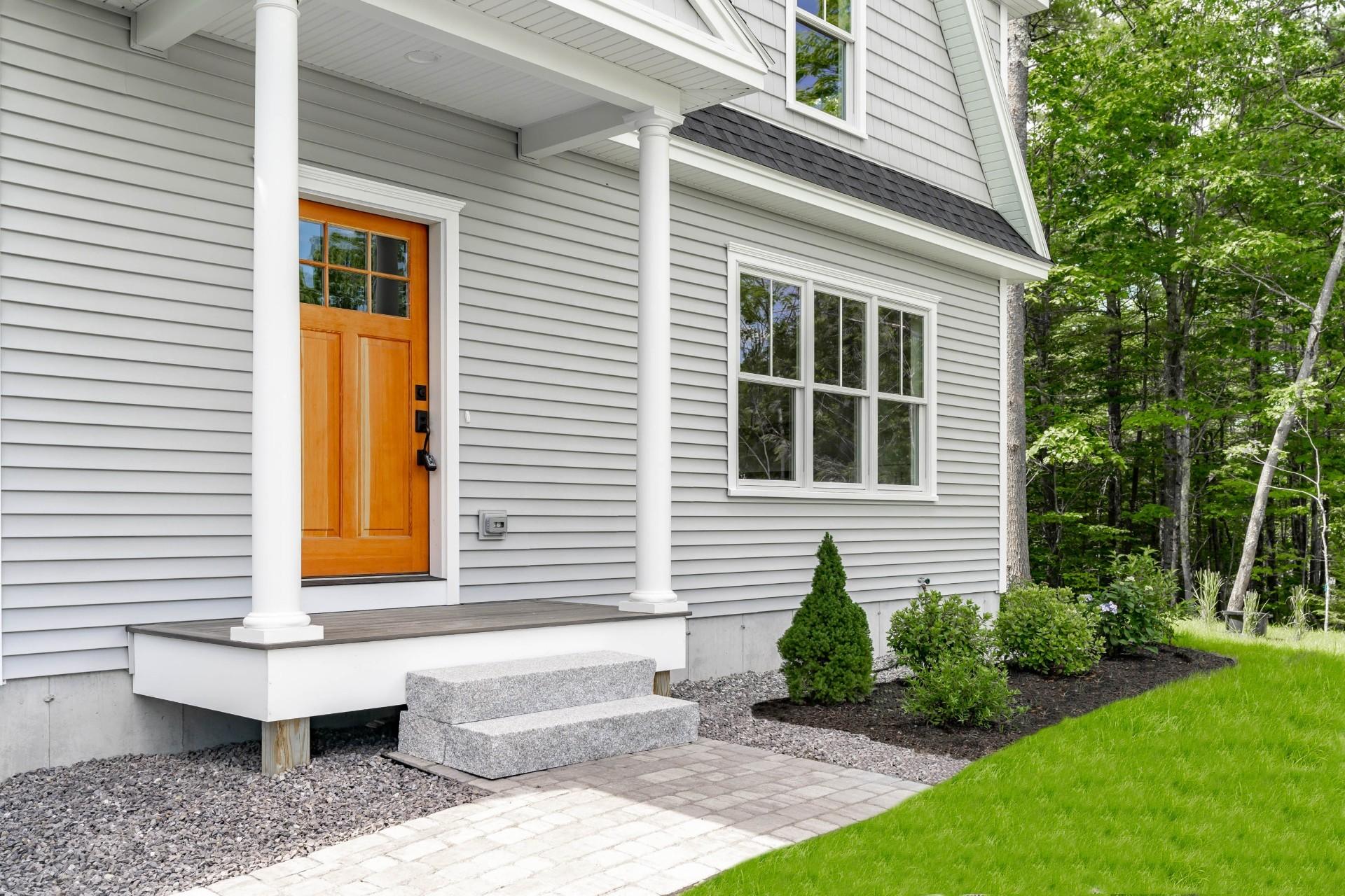 33 South Ridge Road Falmouth, ME 04105 - Photo 2 of 22 1-Exterior-15!