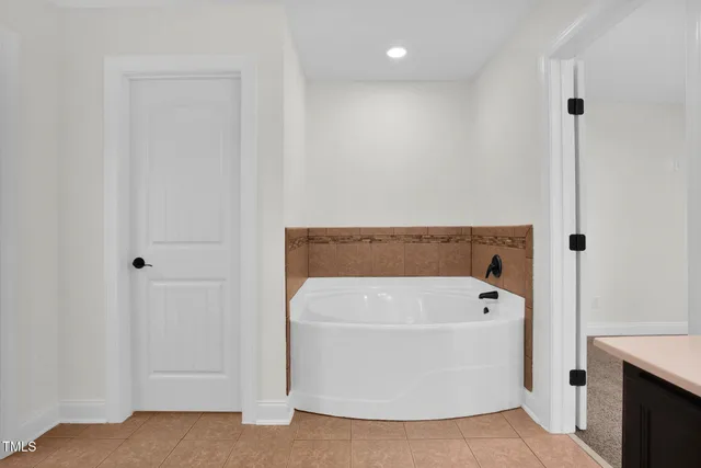 $605,000 | 366 Ave Of The Carolinas, Carthage, NC 28327