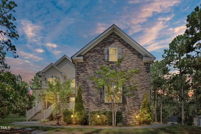 $605,000 | 366 Ave Of The Carolinas, Carthage, NC 28327